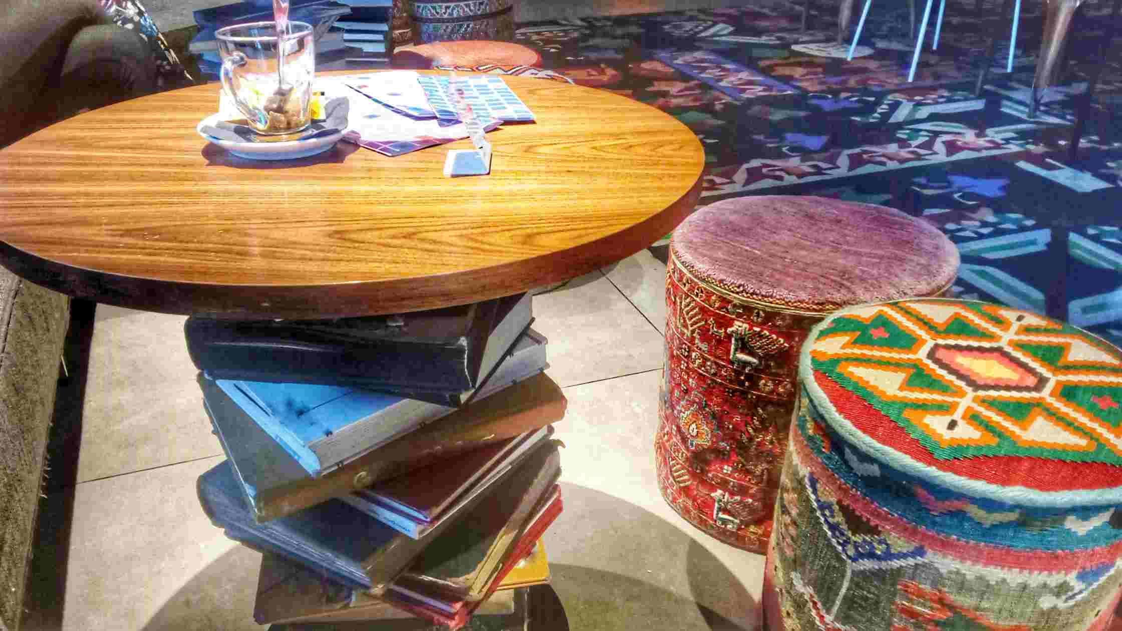 Coffee Table With Stools