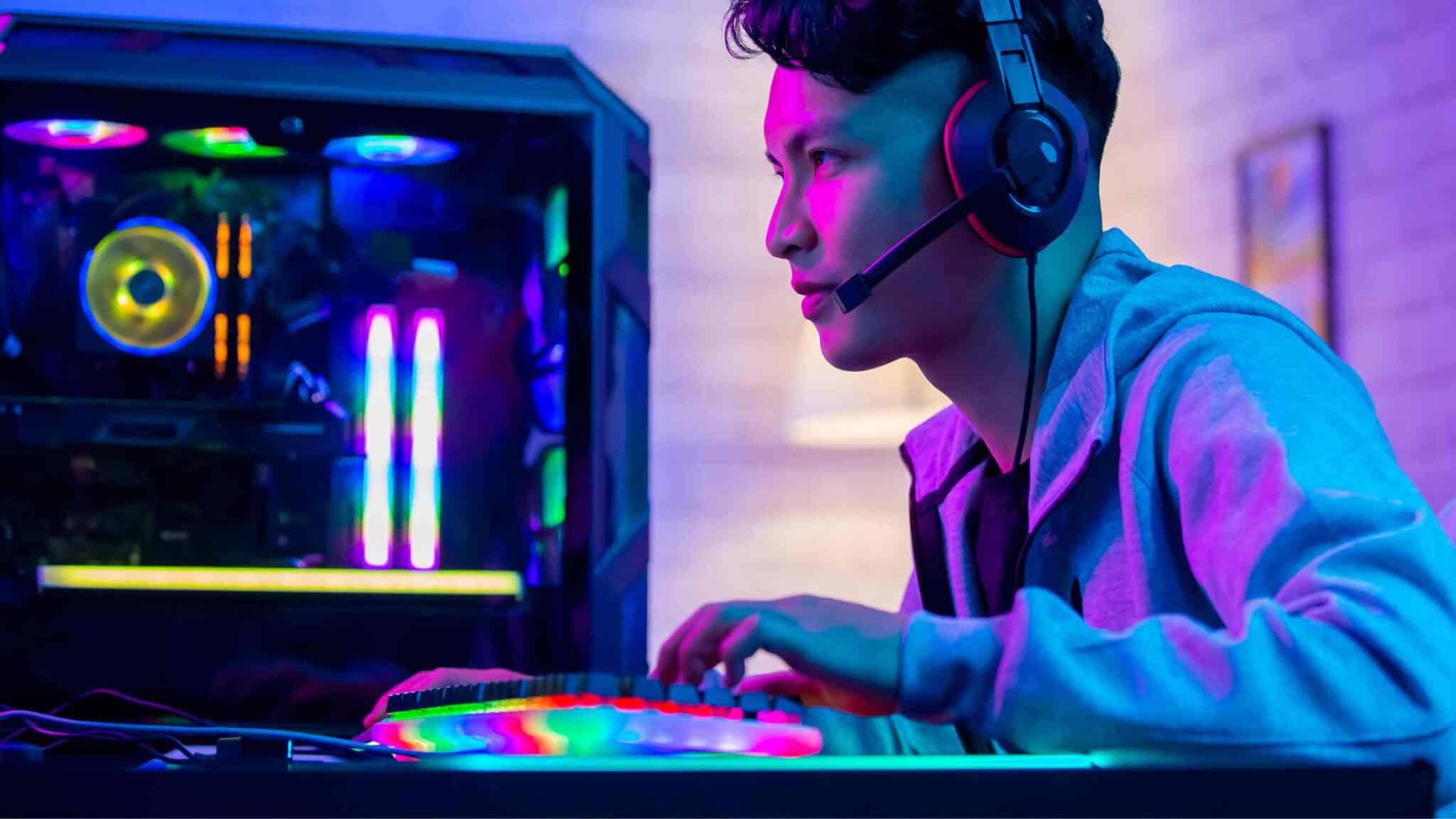 7 Best And Cheap Quiet Mechanical Keyboards For PC Gamers Check Out