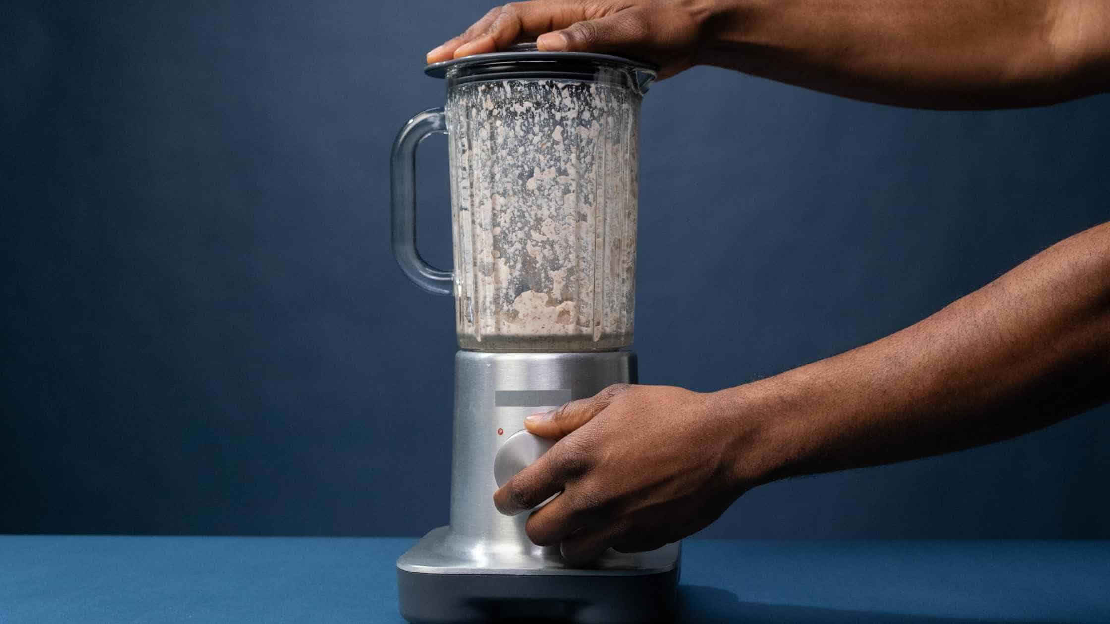 7 Best Quiet Blender For Your Kitchen: How You Can Decide The Best One?