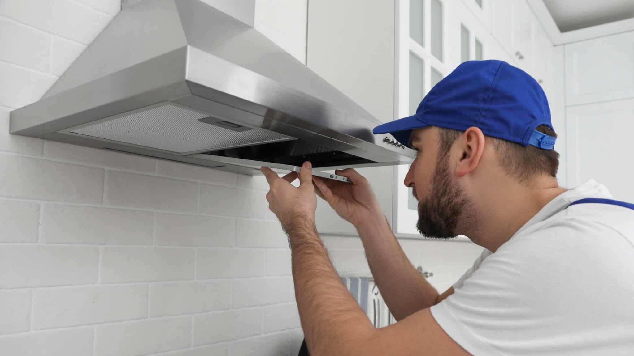 7 Best Quiet Range Hood For Your Kitchen (That Make Your Kitchen Better)