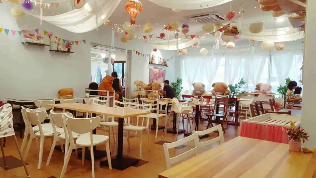 The Teddy Cafe & Restaurant is the best quiet cafe in pj