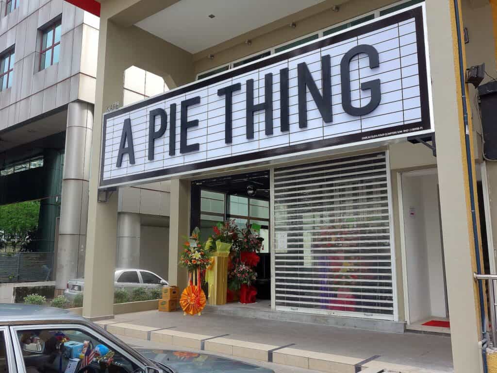 A Pie Thing is the best quiet cafe in pj